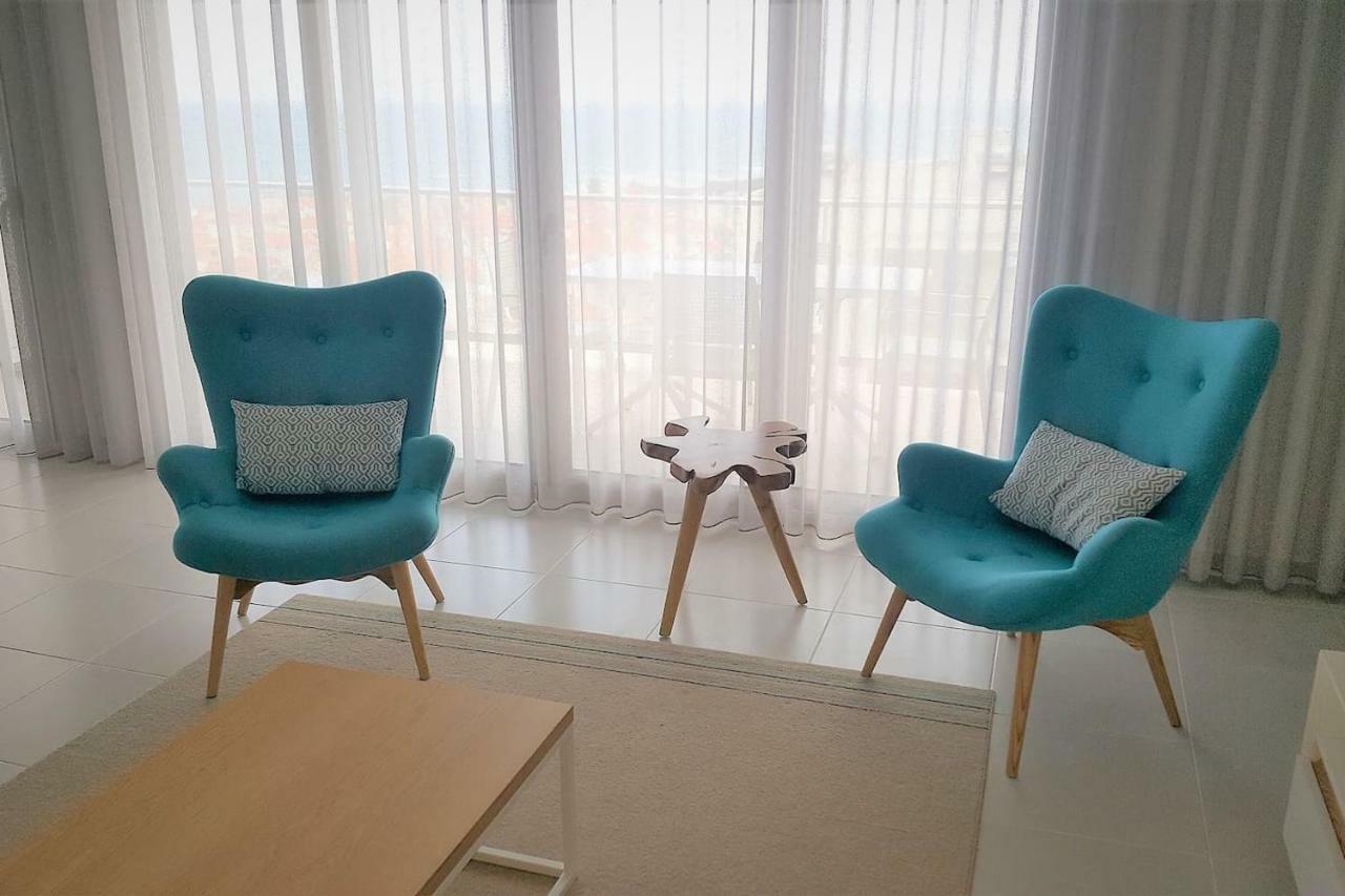 Marnix'S Apartment Nazare Bagian luar foto