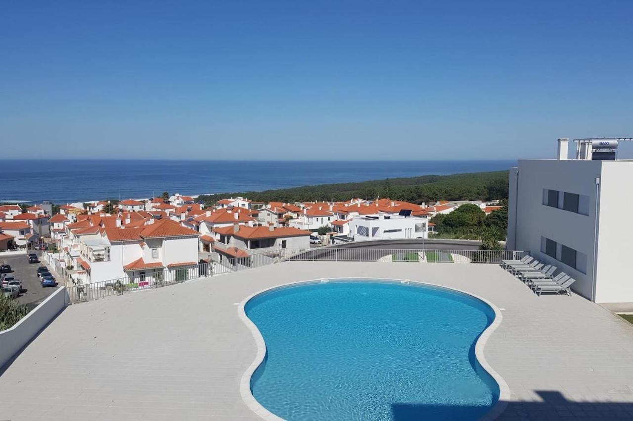 Marnix'S Apartment Nazare Bagian luar foto